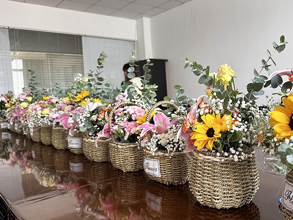 “插花拾趣，指尖綻放”歐能機械婦女節(jié)插花活動來啦！