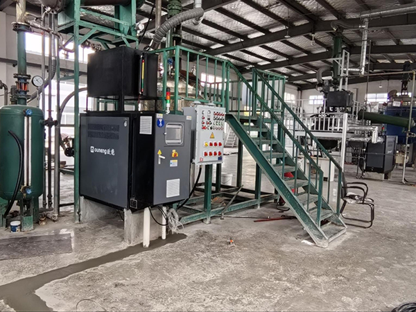 樹脂材料生產(chǎn)反應(yīng)釜控溫模溫機