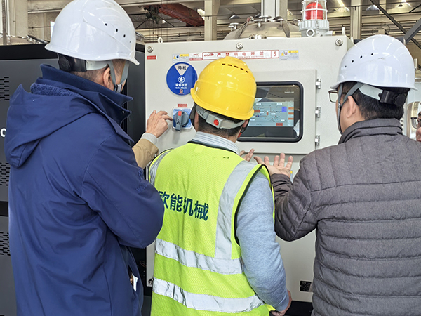 防爆水循環(huán)模溫機(jī)